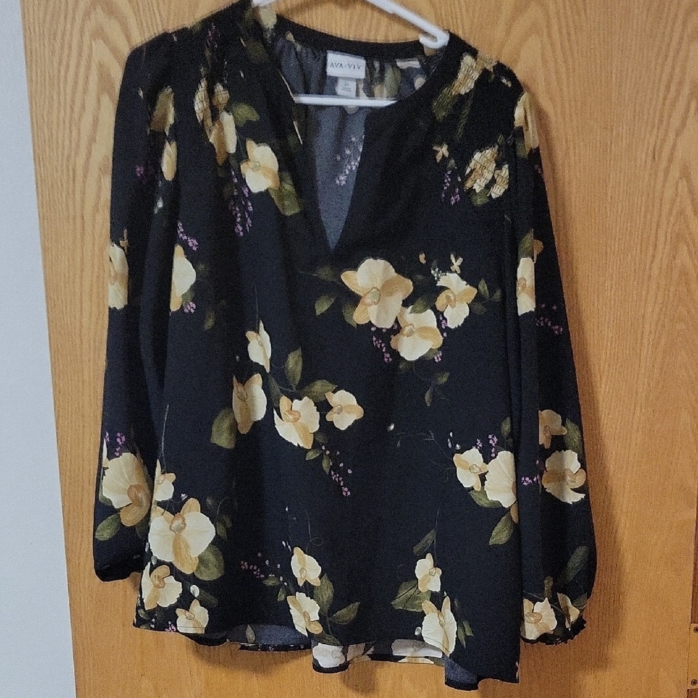 Black Floral Blouse with V-Neck and Long Sleeves